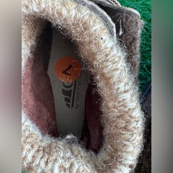 Cliffs Women Bootie’s Size 7 - Picture 9 of 9